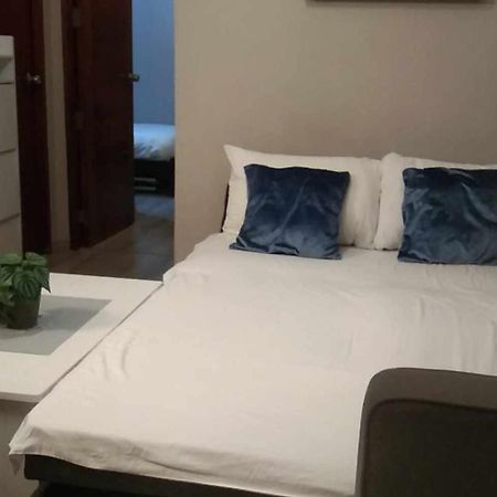 2-Bedroom Boutique City Condo - Newly Renovated! Cebu Εξωτερικό φωτογραφία