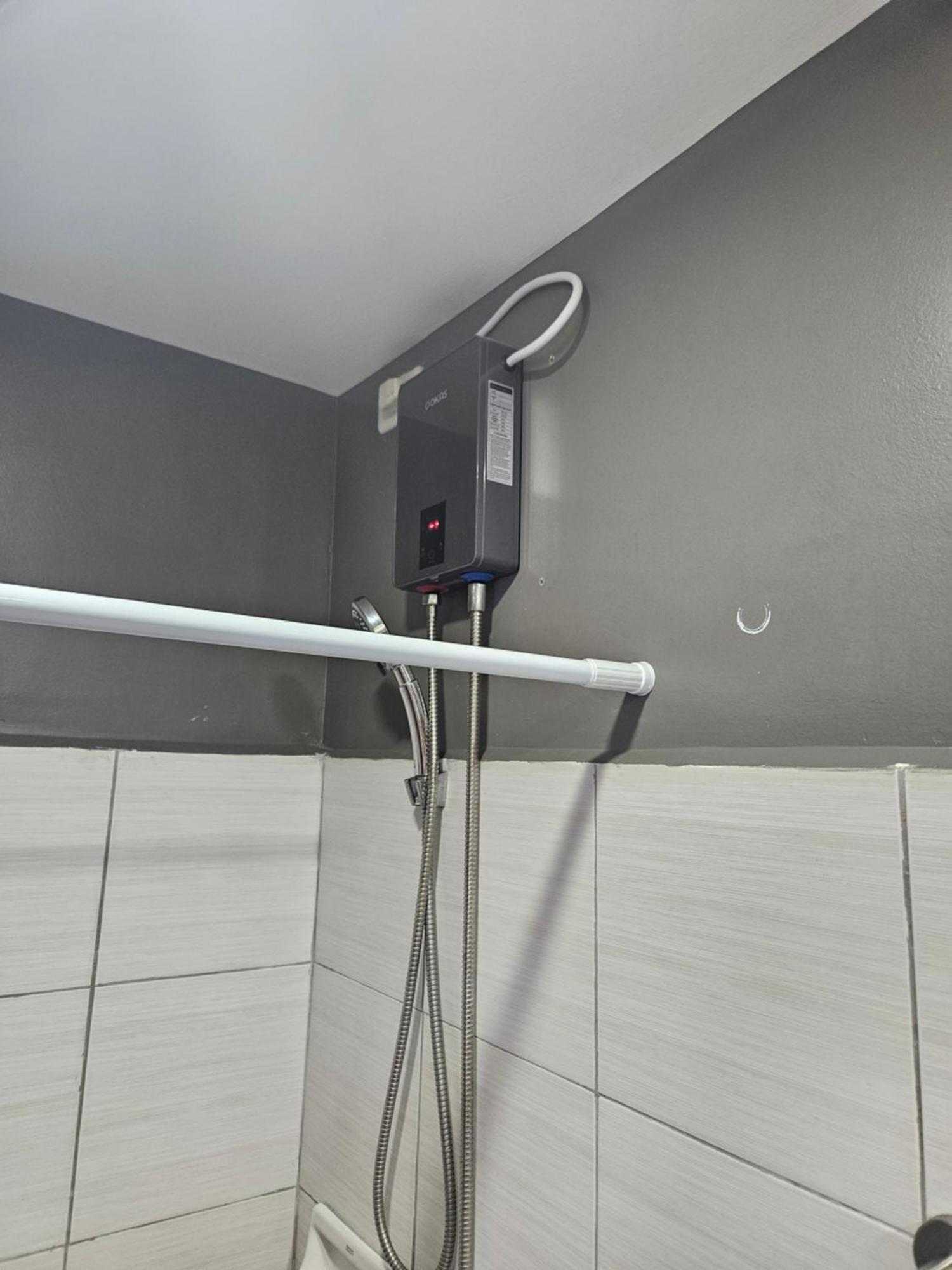 2-Bedroom Boutique City Condo - Newly Renovated! Cebu Εξωτερικό φωτογραφία